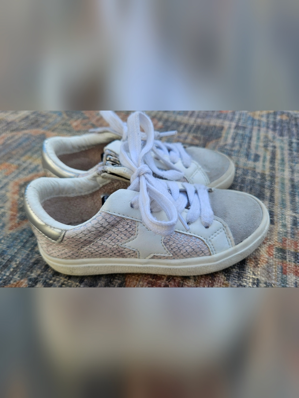 Vintage Havana Size 11 Kids White Great Condition